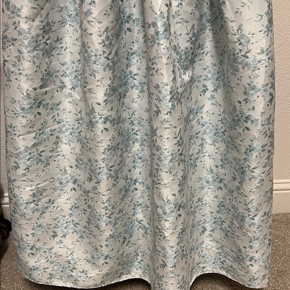 Maison Amory Windsor Maxi Dress - Picture 5 of 15